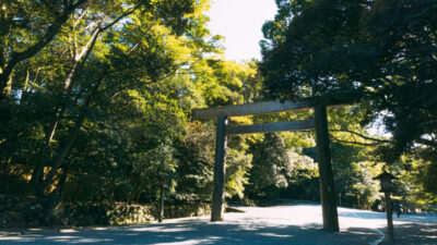 Separated by Space vs. Divided by Walls: The Philosophy of Boundaries in Japanese and Western Architecture